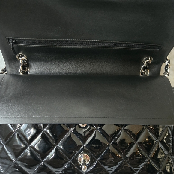 Authentic Chanel Patent Leather Jumbo Double Flap Classic Bag - Picture 16 of 16